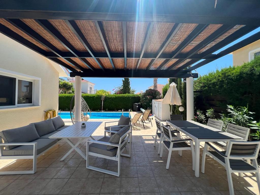 Villa Tamara With Private Pool 페이야 외부 사진